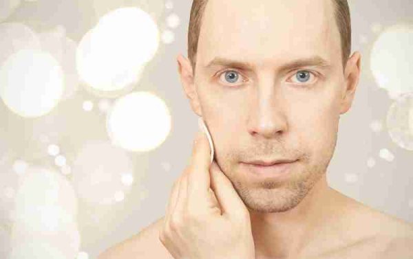 Oily Skin Remedies: What Cosmetics Companies Don't Want To Tell You